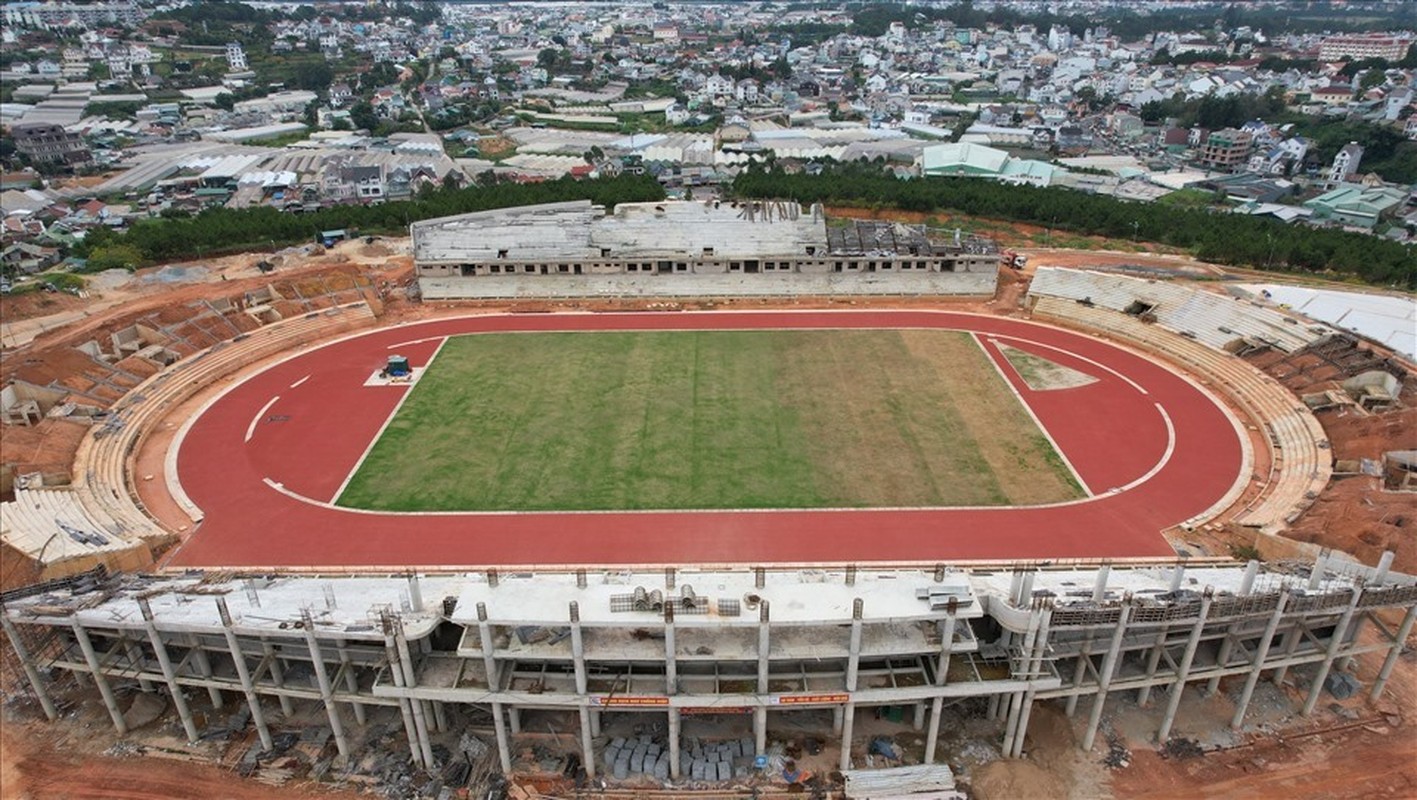 Du an san van dong Da Lat chua 20.000 cho ngoi gio ra sao?-Hinh-2