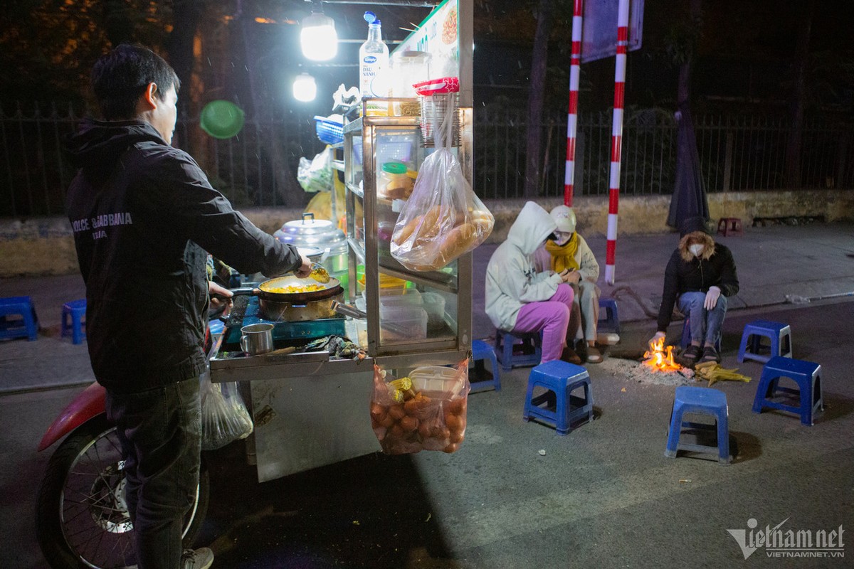 Ha Noi vang lang, nguoi muu sinh dot lua khap noi trong dem 11 do C-Hinh-5