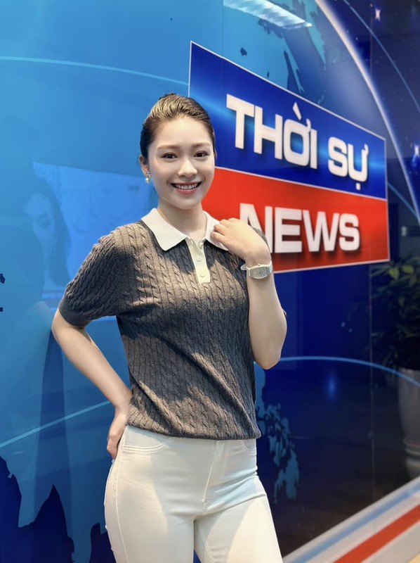 View - 	Nhan sắc MC thời tiết Hạnh Quyên 'xinh như hoa hậu' của VTV