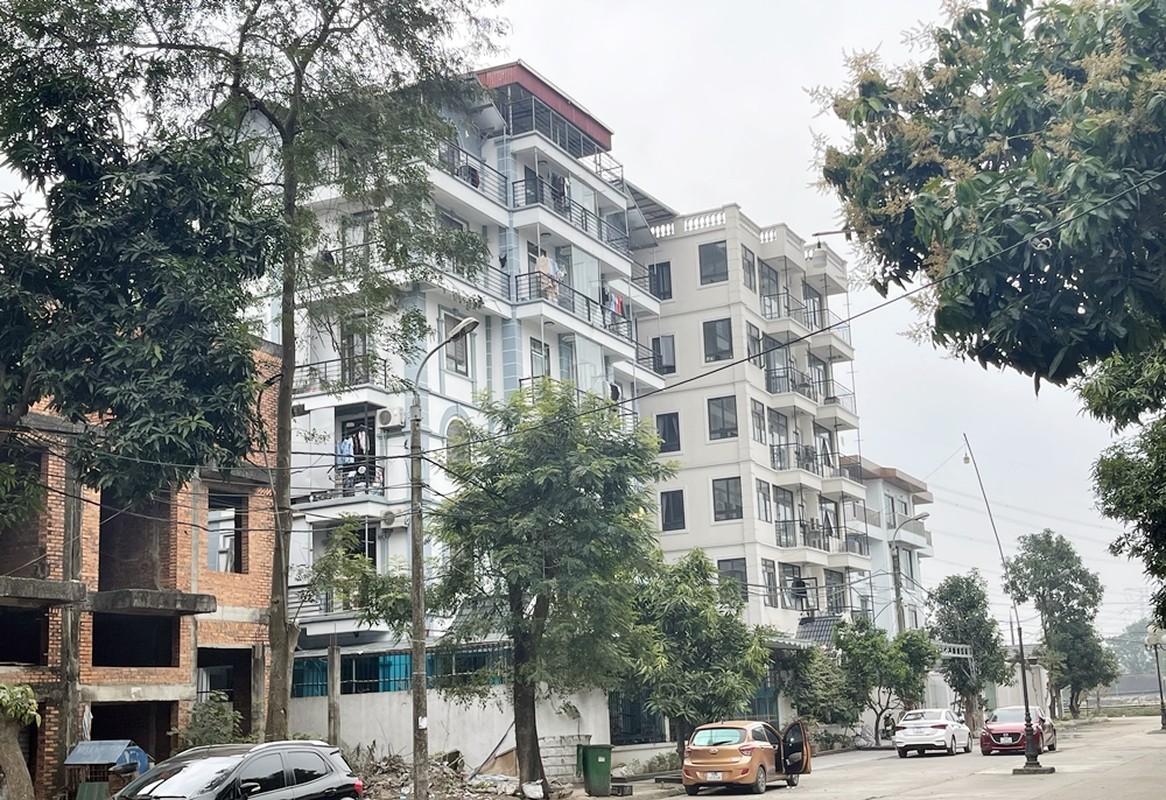 View - 	Cận cảnh biệt thự Hoàn Sơn Bắc Ninh thành chung cư mini