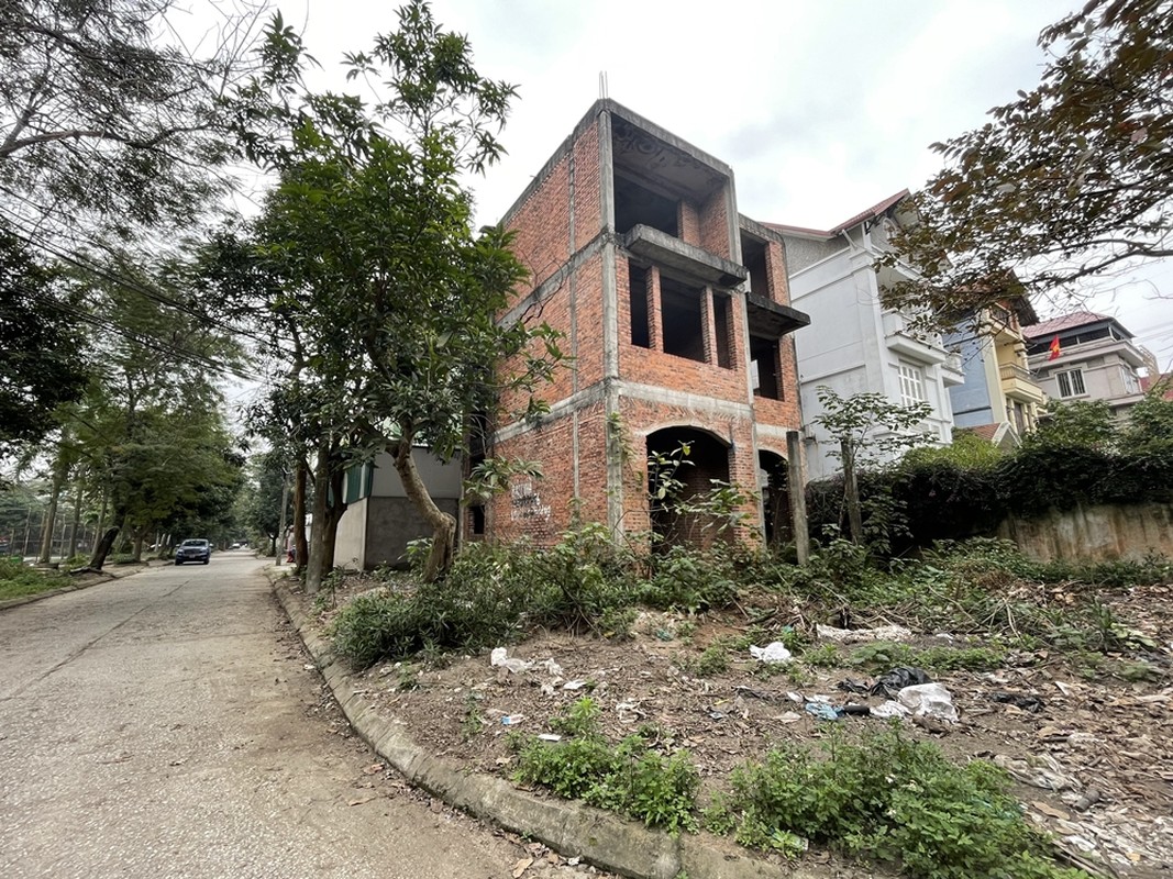View - 	Cận cảnh biệt thự Hoàn Sơn Bắc Ninh thành chung cư mini