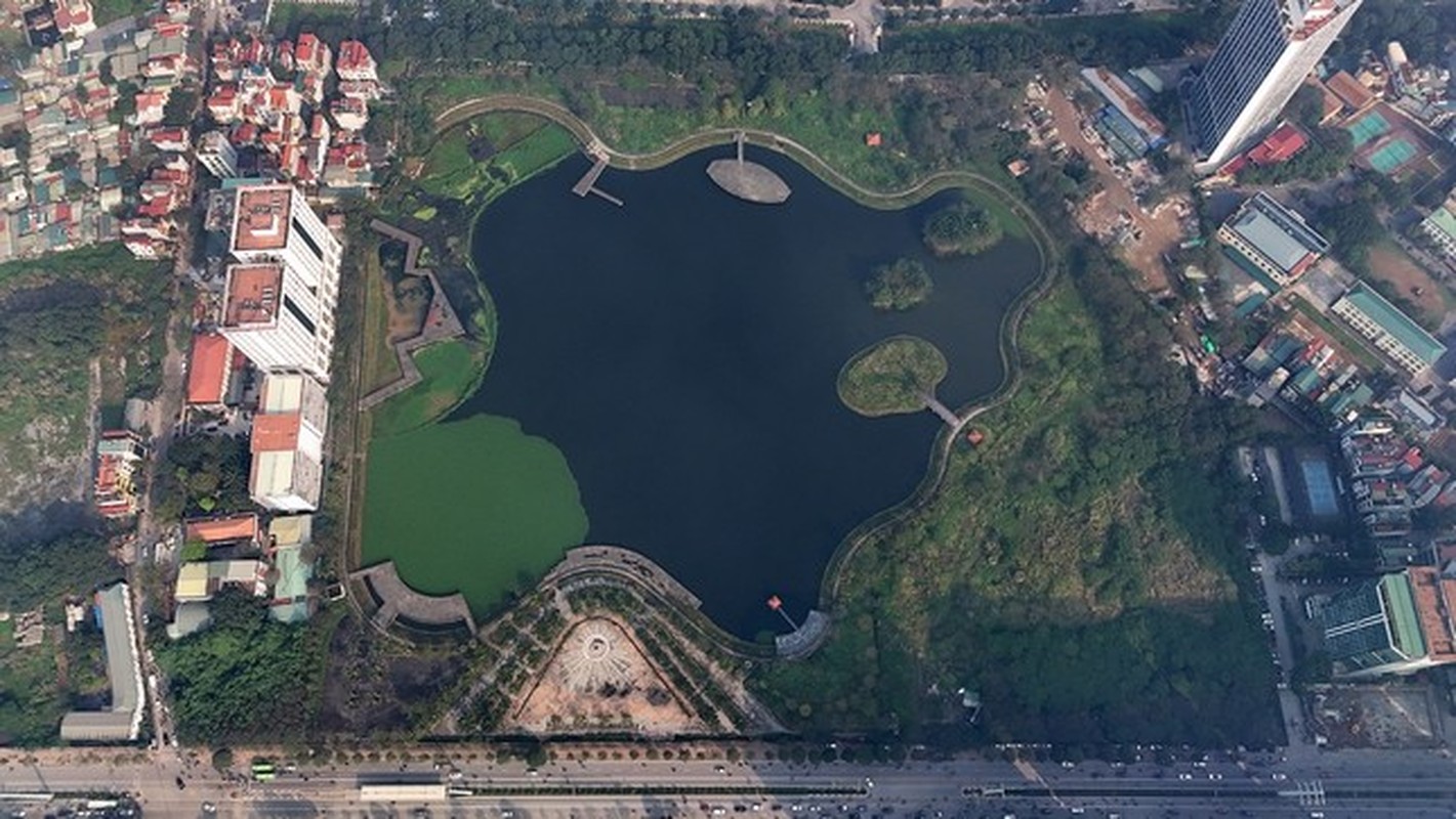 View - 	Handico làm Công viên Phùng Khoang 8 năm chưa xong