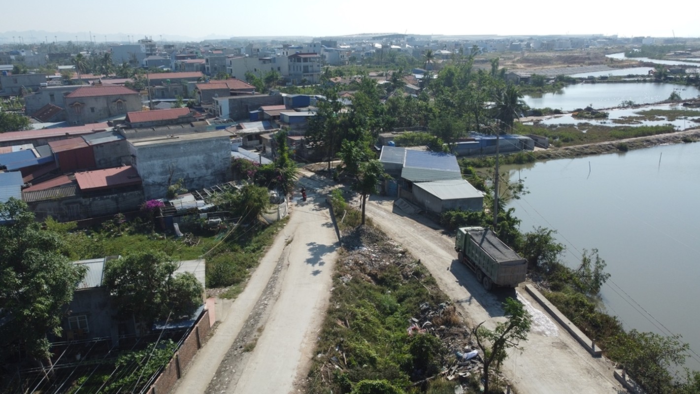 Hai Phong: Tinh lo 356 oan minh “cong” binh doan xe tai