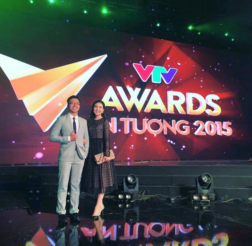 Dan BTV trai xinh gai dep trong dem trao giai VTV Awards-Hinh-5