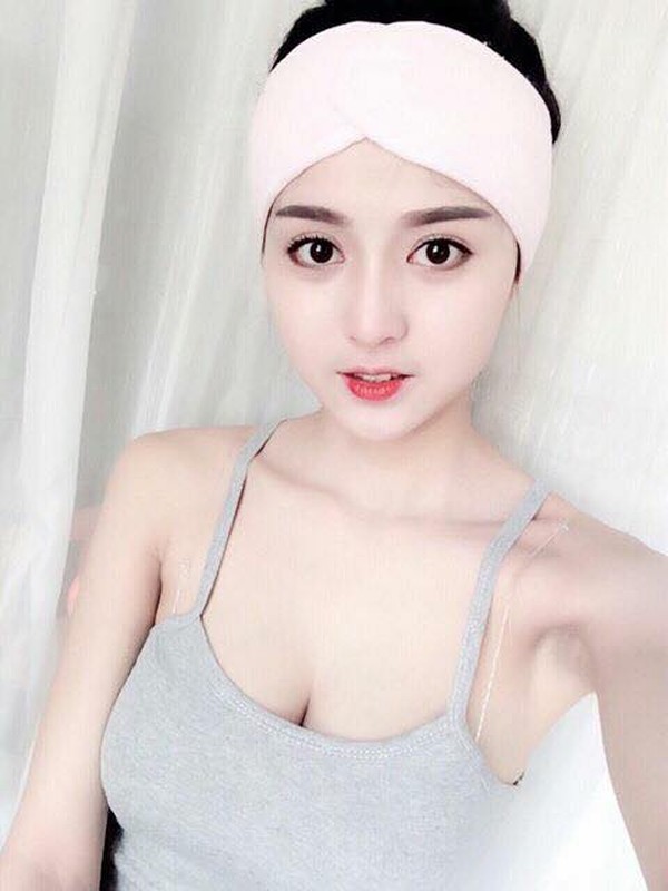 Mot minh nuoi 3 con, ba me tre van xinh nhu hot girl-Hinh-8