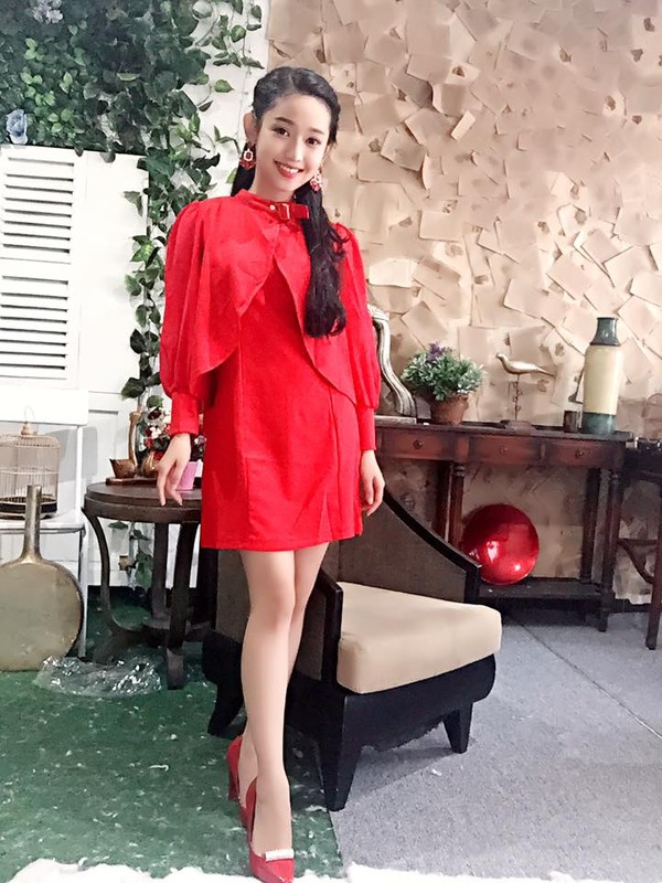 Hot girl Thuy Vi xinh dep, 