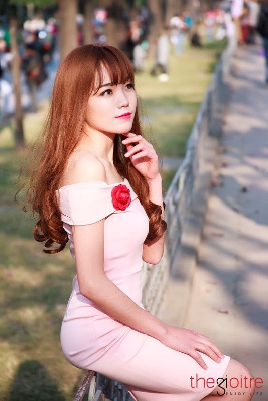 Nu sinh dan toc Tay xinh xan cua truong Bao-Hinh-4