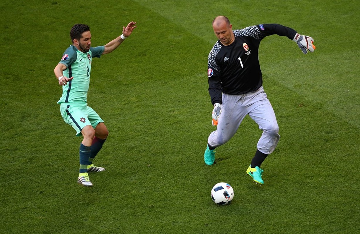 Euro 2016 Bo Dao Nha 3 – 3 Hungary: Tran cau dien ro-Hinh-2