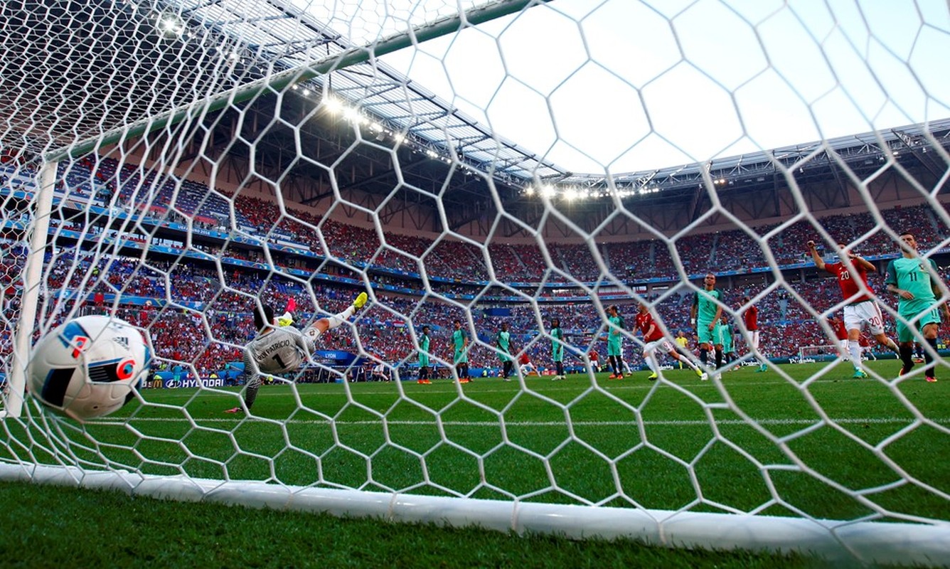 Euro 2016 Bo Dao Nha 3 – 3 Hungary: Tran cau dien ro-Hinh-8