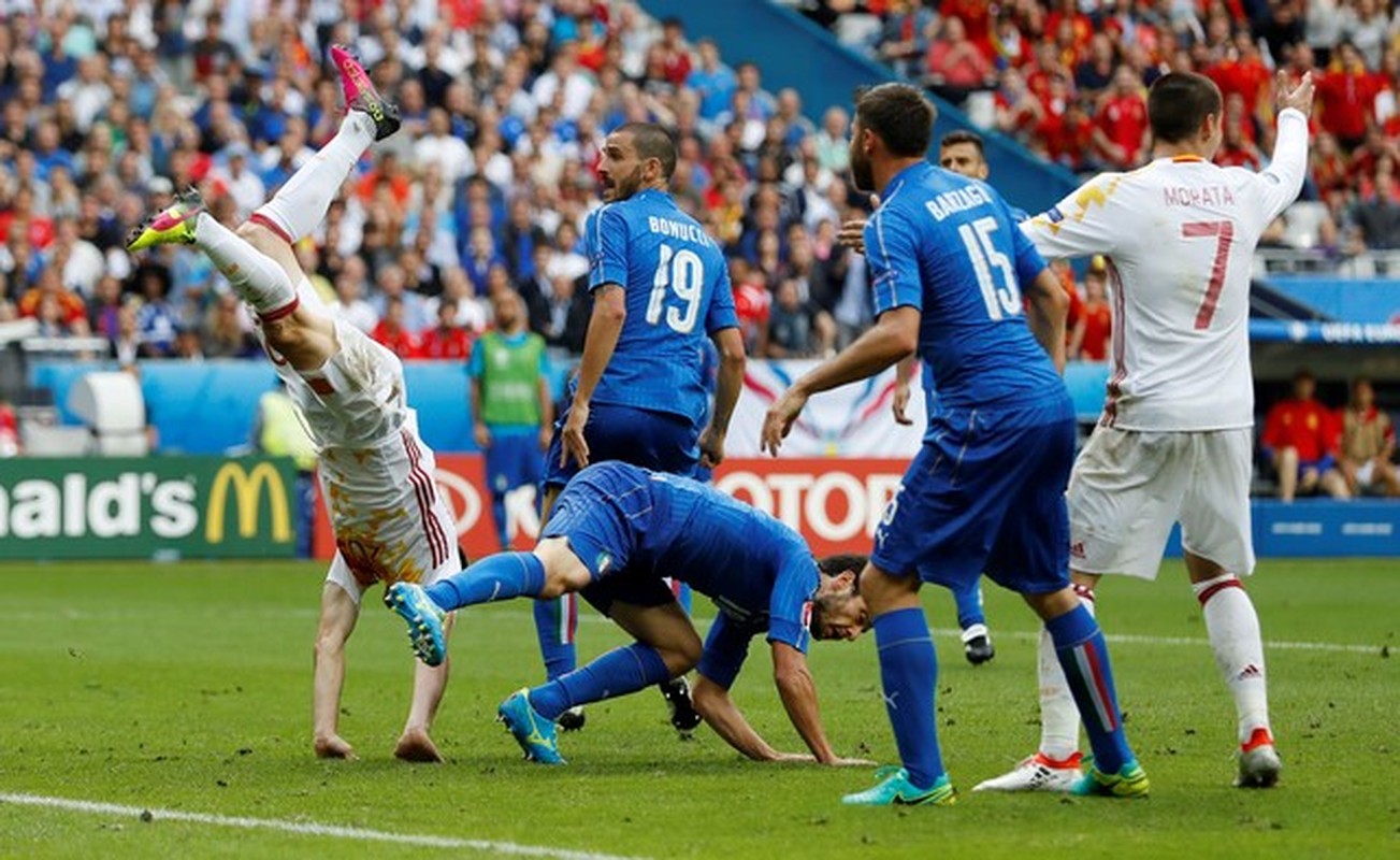 Euro 2016 Italia 2 - 0 Tay Ban Nha: Nguoi Y doi no-Hinh-8