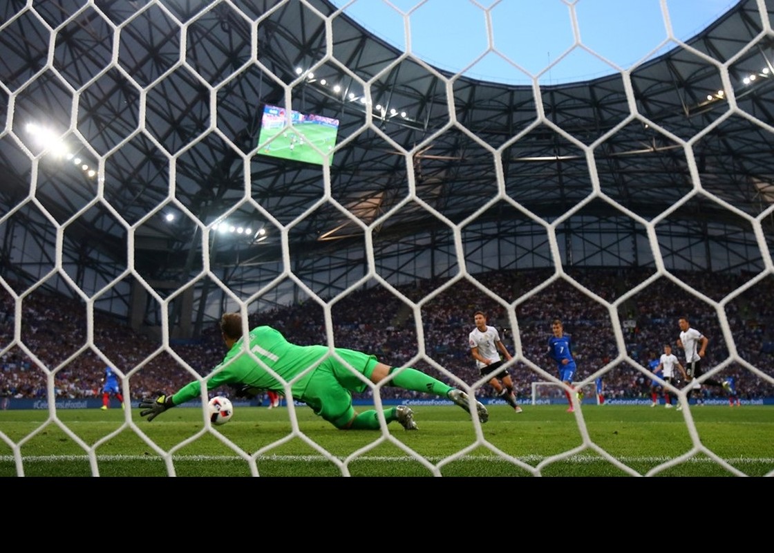 Euro 2016 Phap 2 - 0 Duc: Hay khong bang may-Hinh-2