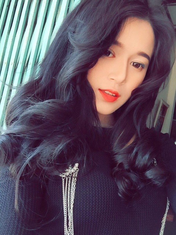 9X Quang Ninh xinh nhu hot girl kiem 100 trieu moi thang-Hinh-5