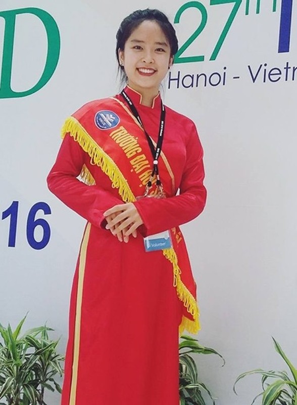 Bong hong Su pham thanh lich khien bao chang ngan ngo