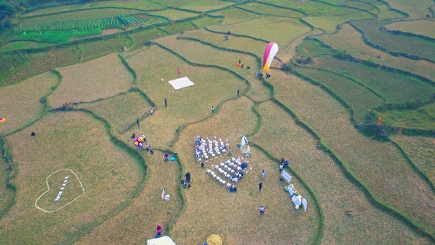 Dam cuoi ruoc dau bang du luon dau tien o Viet Nam