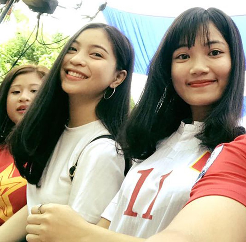 Trong Dai, Quang Hai U20 Viet Nam khoe &quot;bo&quot; xinh nhu hot girl-Hinh-11