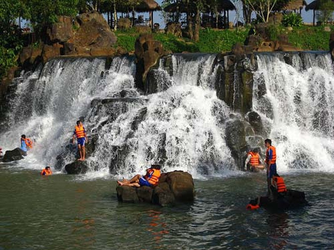 &quot;Xoa het minh&quot; tai 9 diem du lich hot nhat dip 2/9-Hinh-7