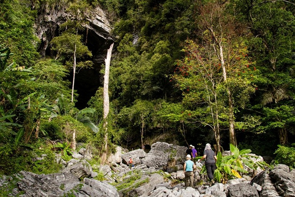 Hang Tien - Thien duong an minh noi ha gioi