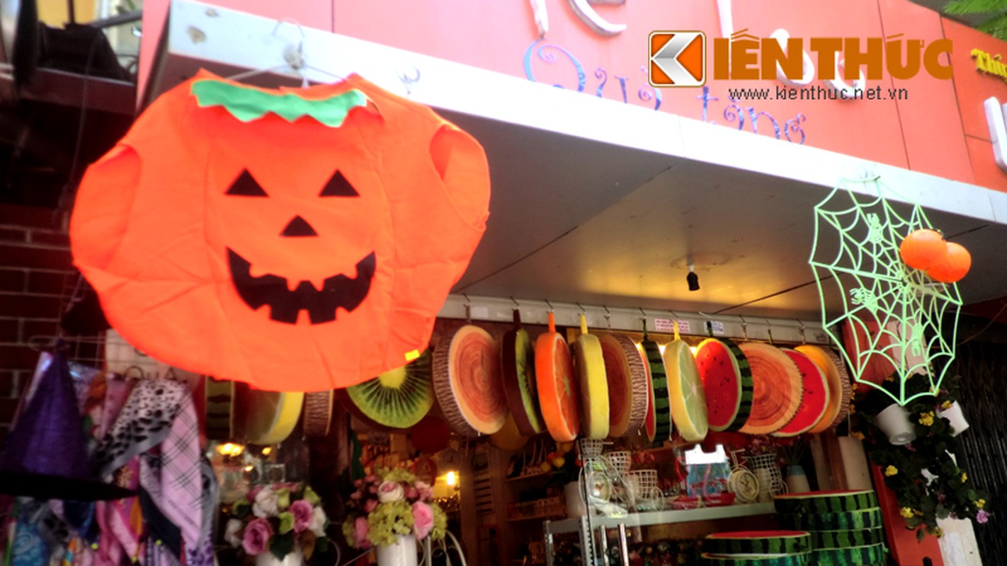 Nguoi Ha Noi nhon nhip sam do kinh di choi Halloween-Hinh-7