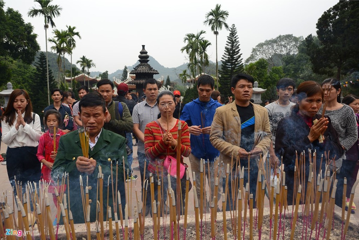 Anh: Nhung khoanh khac an tuong chua Huong ngay khai hoi-Hinh-14