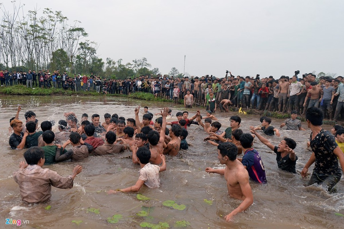 Anh: Vo tran o le hoi cuop phet noi tieng mien Bac-Hinh-20