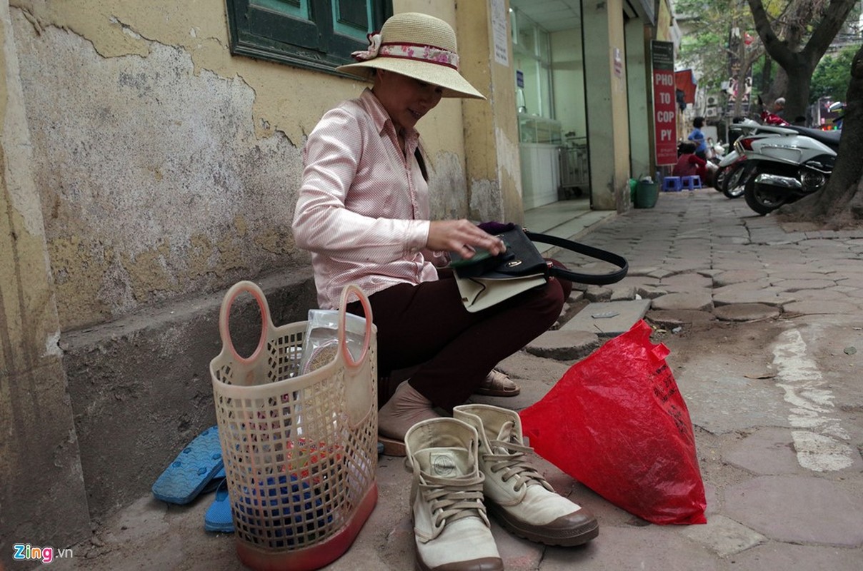 Anh: Nhung phu nu ca doi ganh vac cong viec cua dan ong-Hinh-8