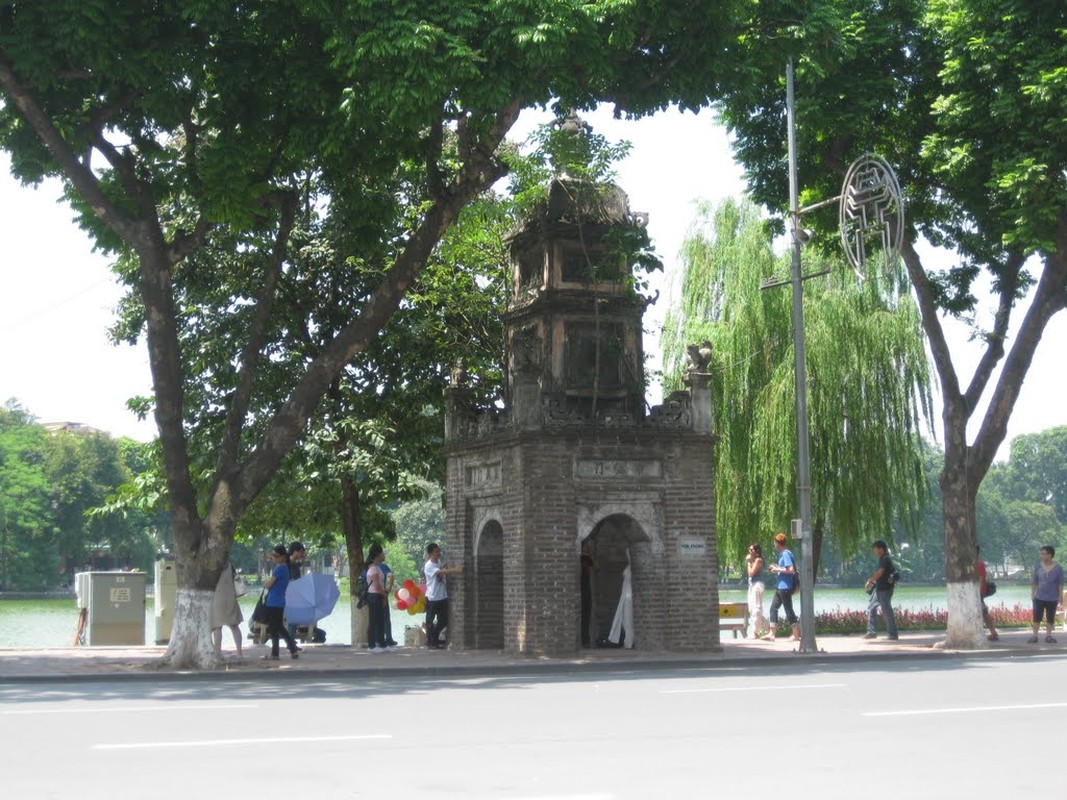 Nhung de xuat bi phan doi khi dinh lam o Ho Guom-Hinh-6