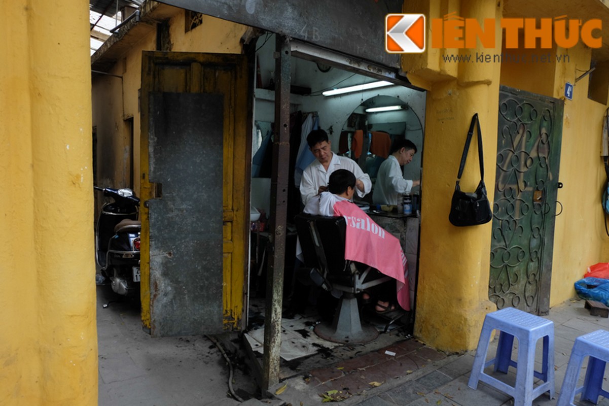 Nhung cua hang sieu nho &quot;hai ra tien&quot; o dat vang Ha Noi-Hinh-7