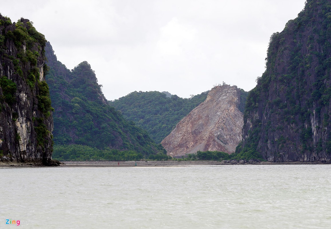 Anh: Dai cong truong xe nui ben vinh Ha Long-Hinh-3