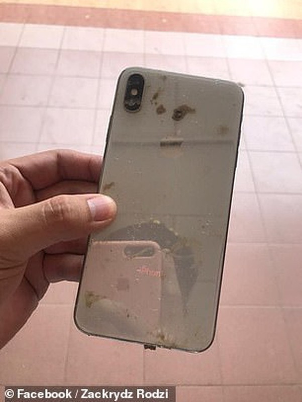 Ta hoa phat hien anh selfie cua “ke trom” trong iPhone bi danh cap-Hinh-3