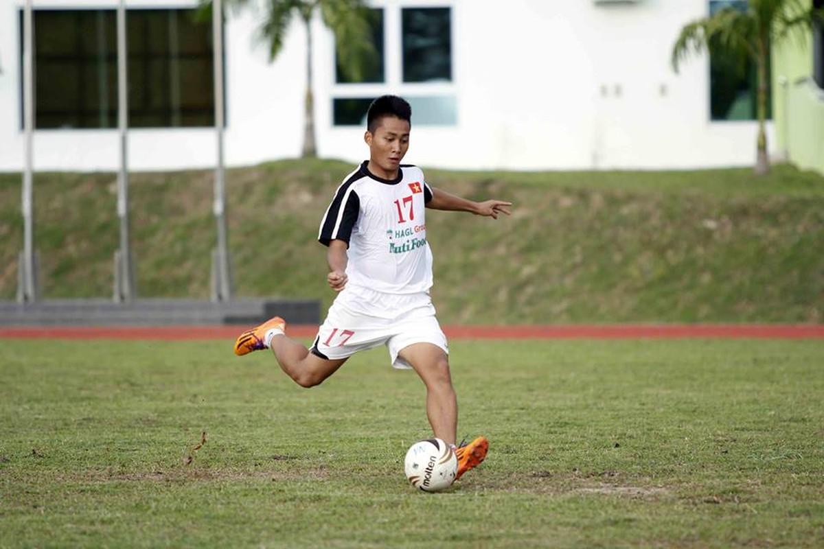 Vong chung ket U17 QG: Be phong tai nang bong da Viet-Hinh-12