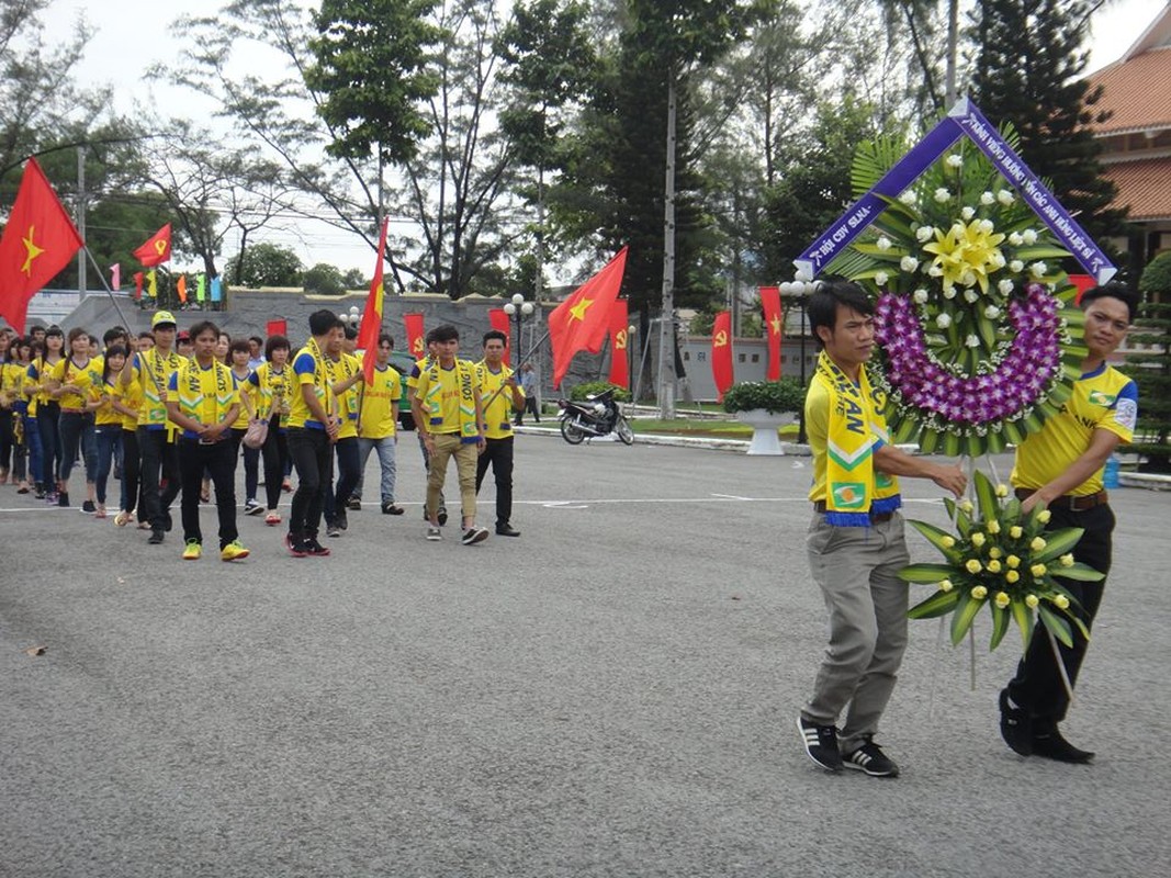 Hoi CDV SLNA thanh kinh dang huong tai nghia trang liet sy-Hinh-3