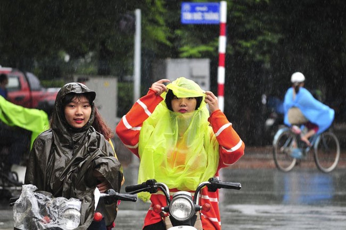 Chum anh nguoi Ha Noi te tai trong gio lanh, mua phun-Hinh-3