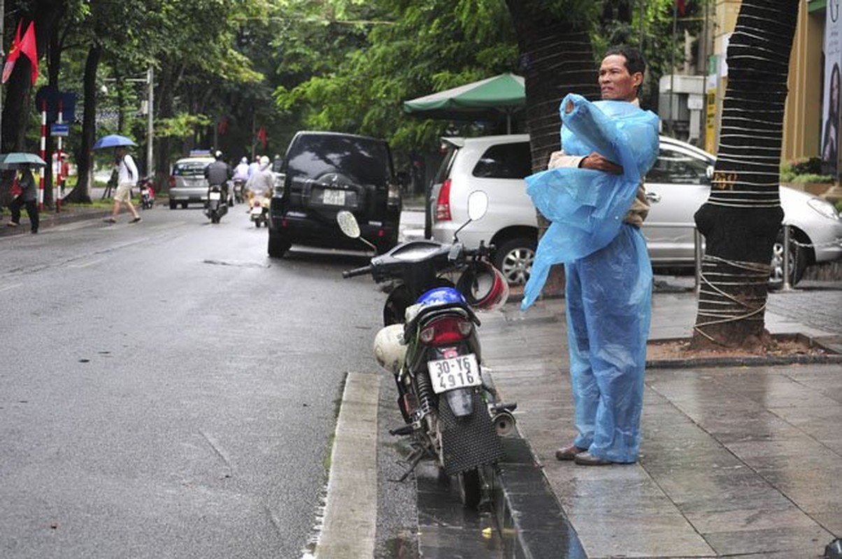 Chum anh nguoi Ha Noi te tai trong gio lanh, mua phun-Hinh-4