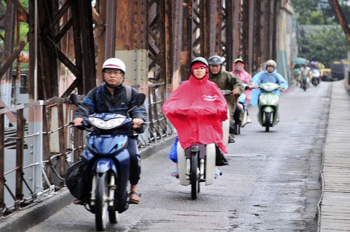 Chum anh nguoi Ha Noi te tai trong gio lanh, mua phun