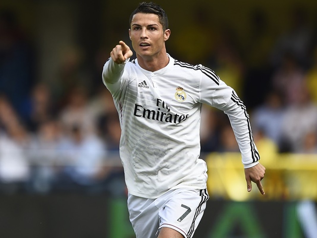 Doi hinh tieu bieu UEFA Champions League: Cris Ronaldo toa sang-Hinh-11