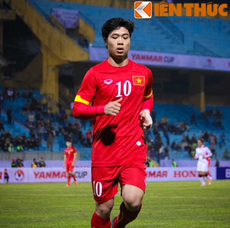 U23 Viet Nam hoa Osaka trong ngay Cong Phuong lam doi truong-Hinh-11