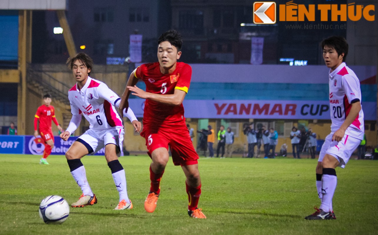 U23 Viet Nam hoa Osaka trong ngay Cong Phuong lam doi truong-Hinh-12