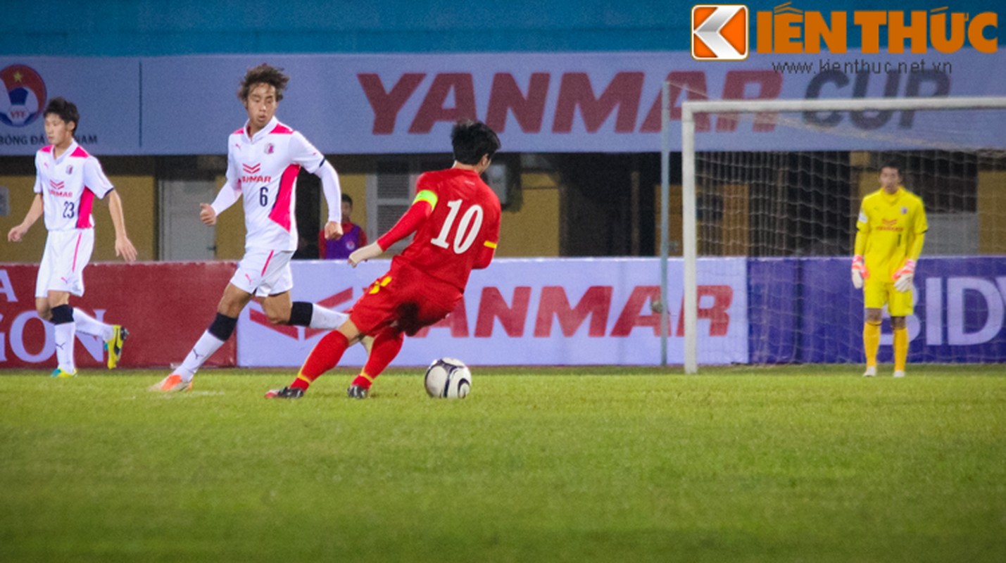 U23 Viet Nam hoa Osaka trong ngay Cong Phuong lam doi truong-Hinh-4