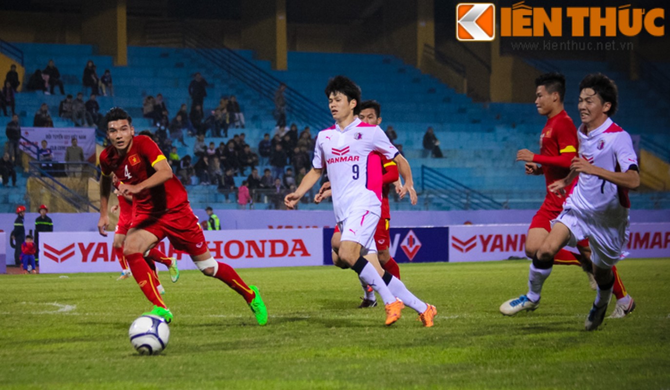 U23 Viet Nam hoa Osaka trong ngay Cong Phuong lam doi truong-Hinh-9