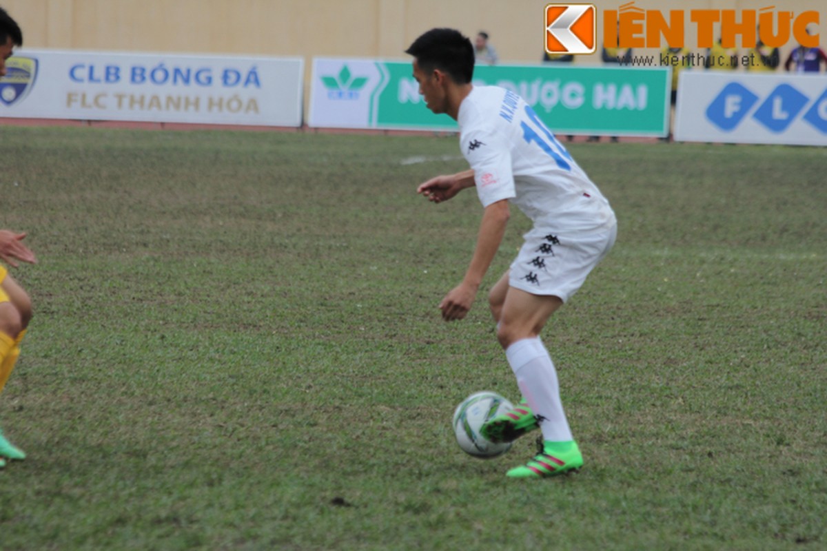 Bong moi cua V.League 2016 khien cau thu ngan ngam-Hinh-4