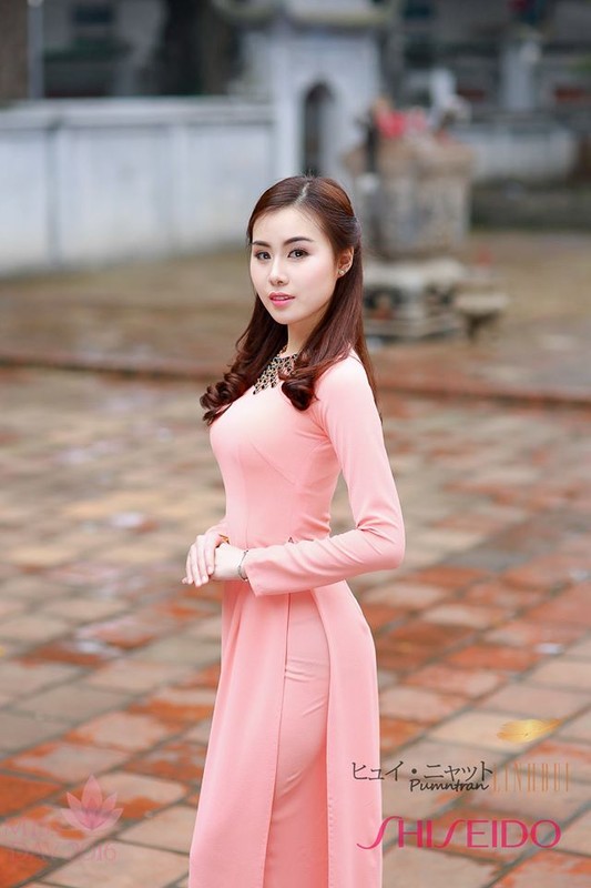 Thi sinh Hoa khoi Ngoai giao thuot tha ao dai-Hinh-5