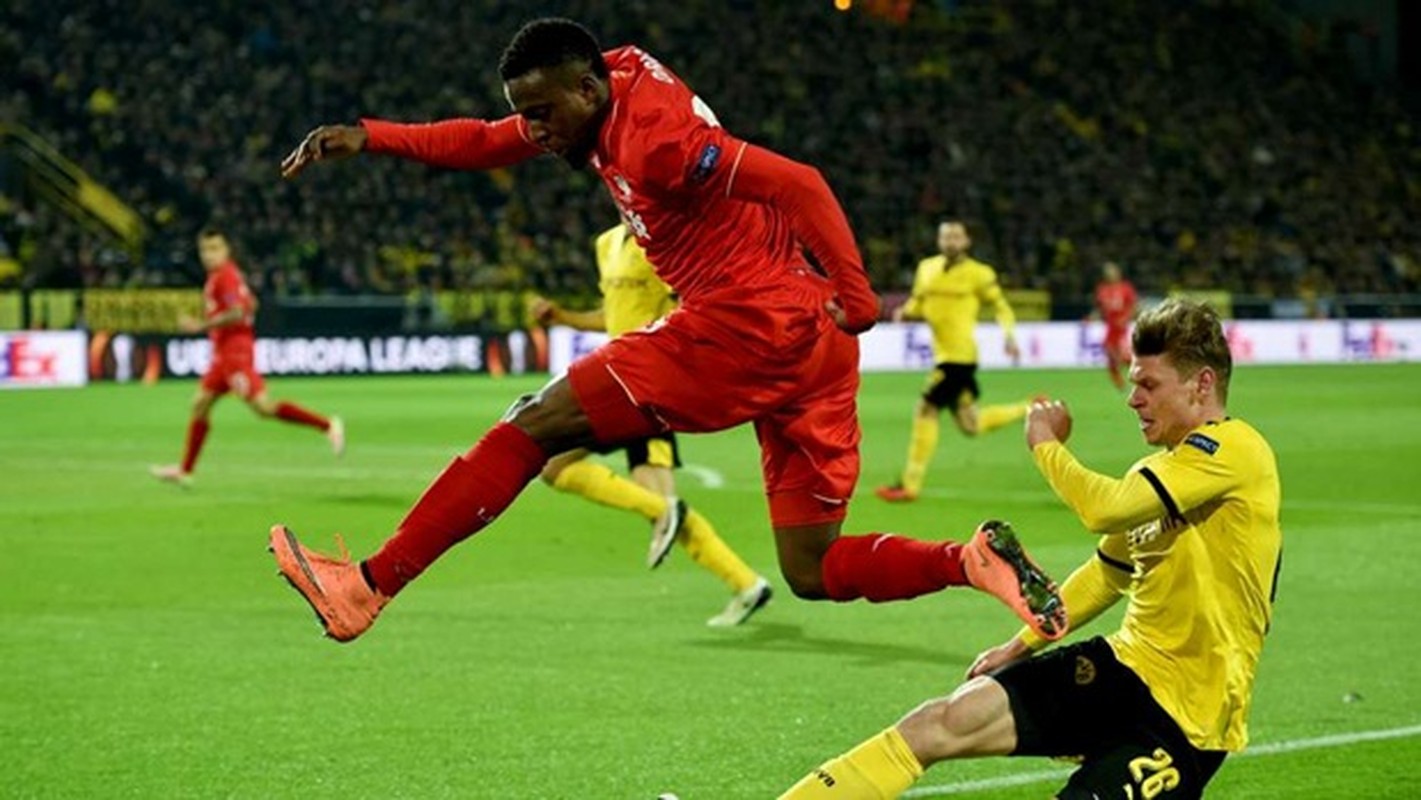Doi hinh tieu bieu Europa League: Dortmund, Liverpool cam top-Hinh-9