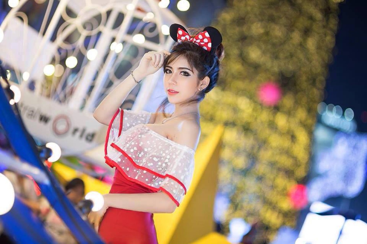 Hot girl Thai Lan co lan da dep hoan hao gay bao Facebook-Hinh-9