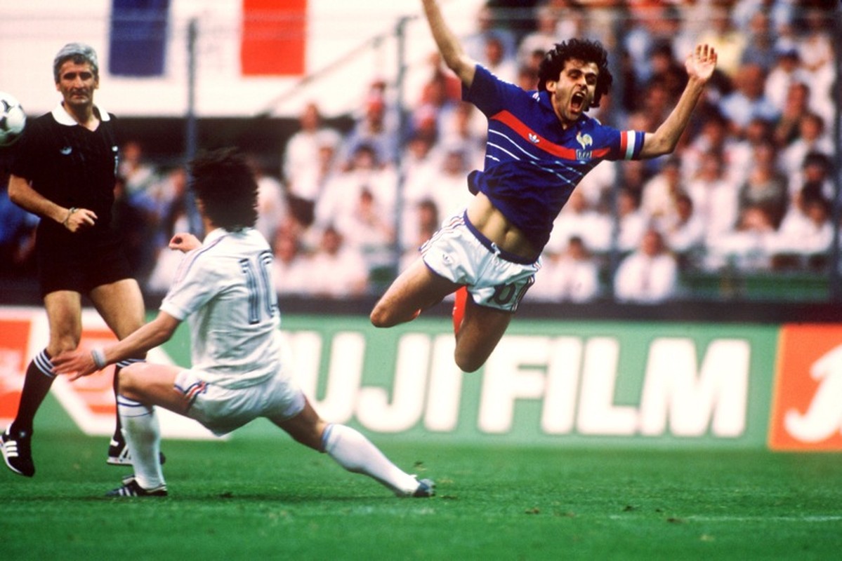Huyen thoai Michel Platini va VCK Euro 1984 kho quen-Hinh-4