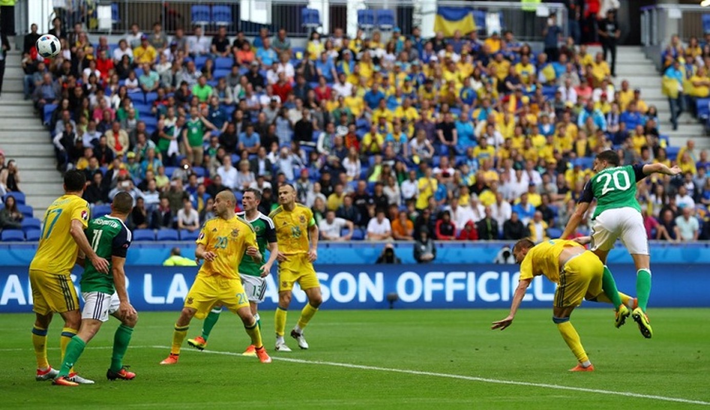 Anh Euro 2016 Ukraine 0-2 Bac Ireland: Chenh lech dang cap-Hinh-5