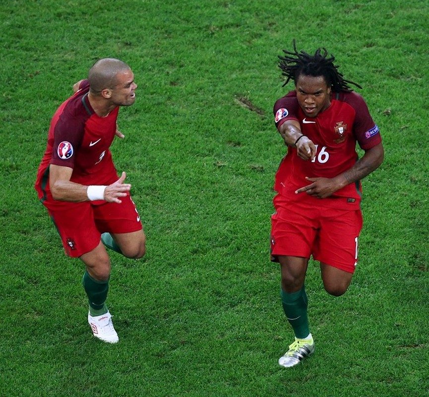 Euro 2016 Ba Lan 3-5 Bo Dao Nha: Diem sang Renato Sanches-Hinh-6