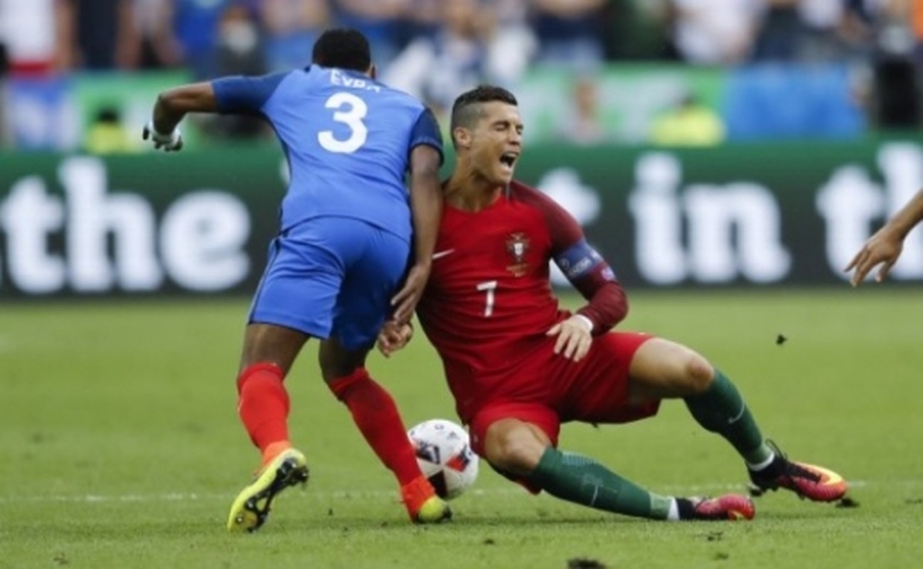 50 sac thai cua Cris Ronaldo trong tran chung ket Euro 2016-Hinh-2