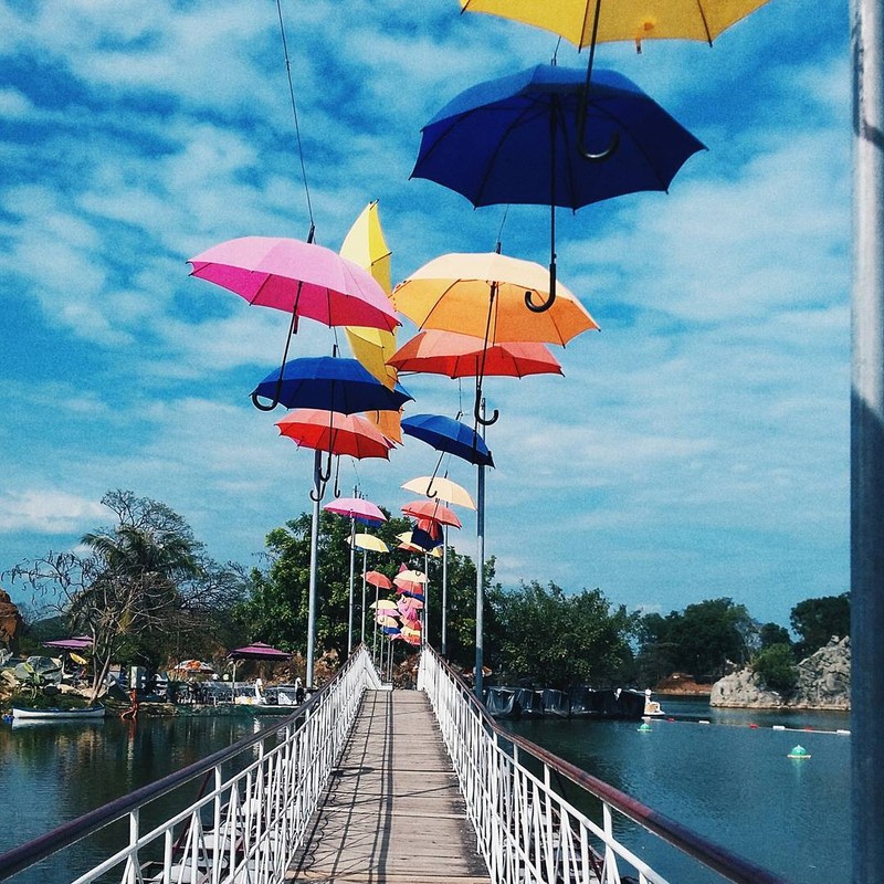 Du ngoan “Vinh Ha Long thu nho” ngay ngoai thanh Sai Gon-Hinh-7