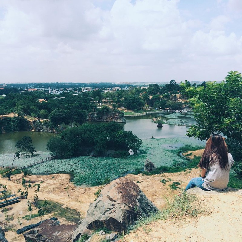 Du ngoan “Vinh Ha Long thu nho” ngay ngoai thanh Sai Gon-Hinh-8