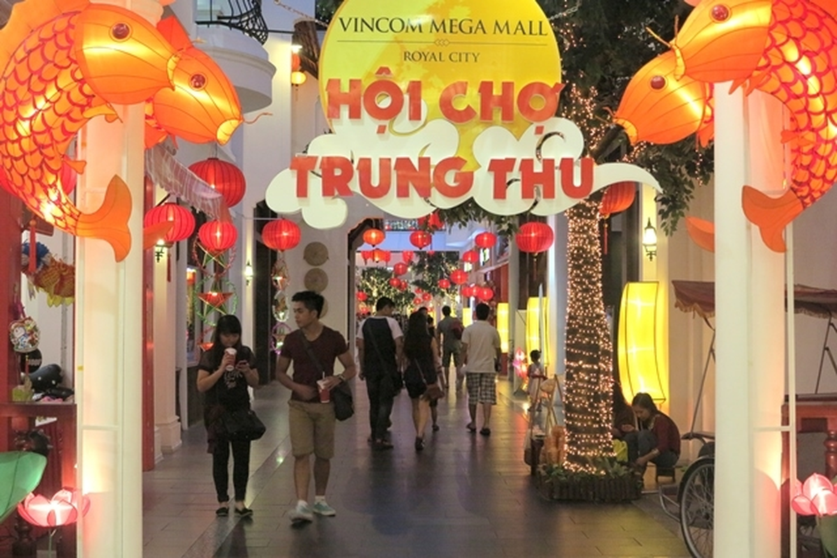 Dao qua nhung dia diem check-in Trung thu Ha Noi - Sai Gon-Hinh-10